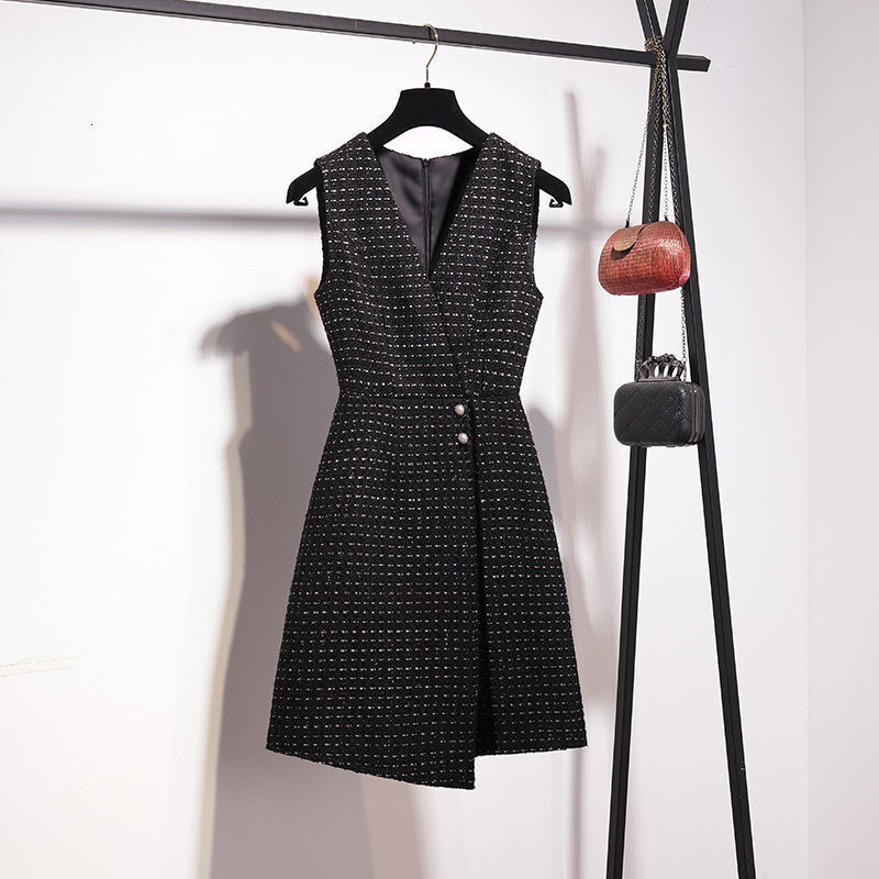 High-end Elegant Urban Sexy Dress For Women Wool Long-sleeved Fall-winter Two-piece Set Fashionable And Youthful Black Dress