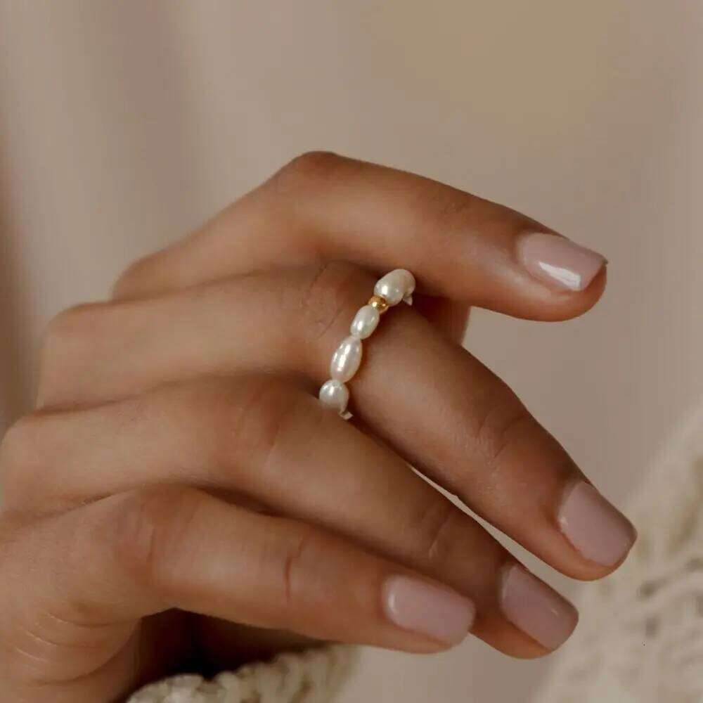 eManco White Round Pearl Geometric Rings Women Finger Jewelry Fashion Adjustable Elastic Ring