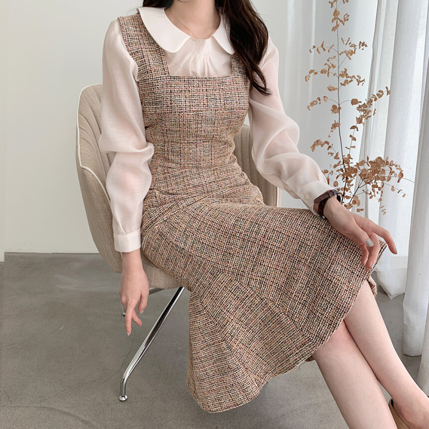 Korean-style Stylish Tight-fitting Vintage Wool Fabric 2026 Autumn-winter New Style Women's Urban Sexy Dress With Shoulder Straps