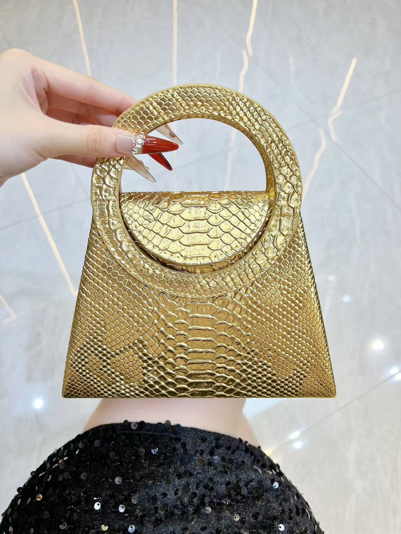 2025 New High-End Women'S Handbag Fashionable Shoulder Crossbody Bag Socialite Dinner Bag