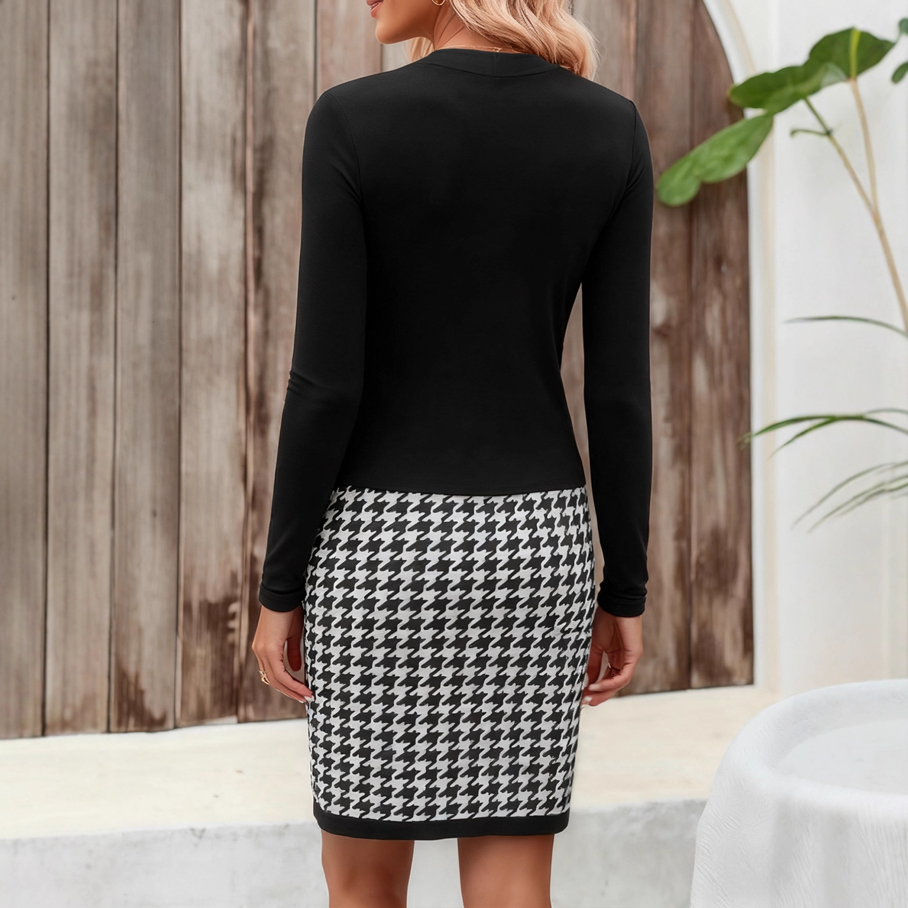 Exclusive European-style Urban Sexy Short Women's Dress In 2026 Autumn/winter Ghoul Pattern V-neck Long-sleeved Straight Skirt