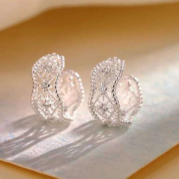 Real 925 Sterling Silver 1 Piece Zircon Hollow Wave Irregular Round Clip Earrings for Women Vintage Fine Jewelry Accessories
