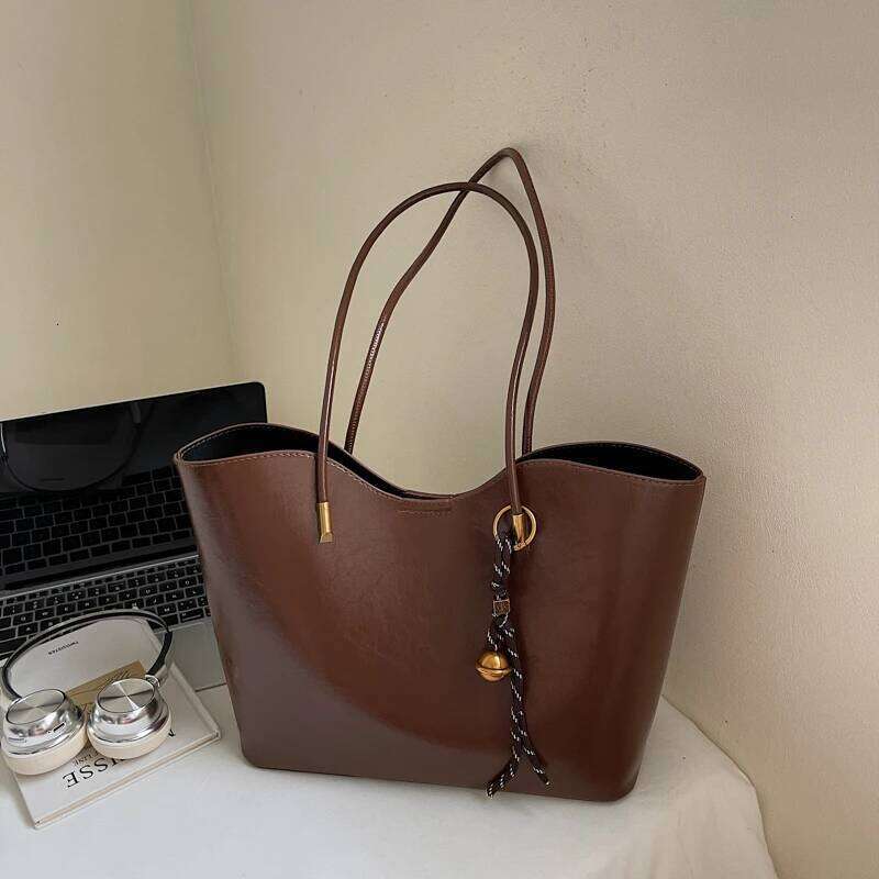 Large Capacity PU Hasp Tote 2026 Fashion Versatile Commuting Women's Shoulder Bags High Quality Sewing Thread