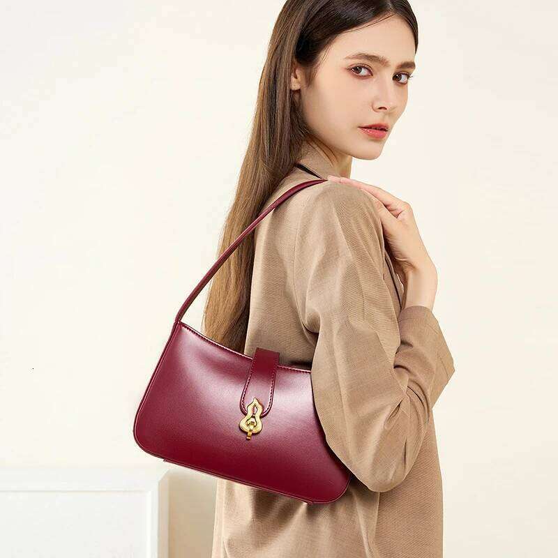 Luxury Women's 2025 New Split Cow Leather Women Shoulder Bags High Quality Minimalist Square Bag Fashionable Female Handbags