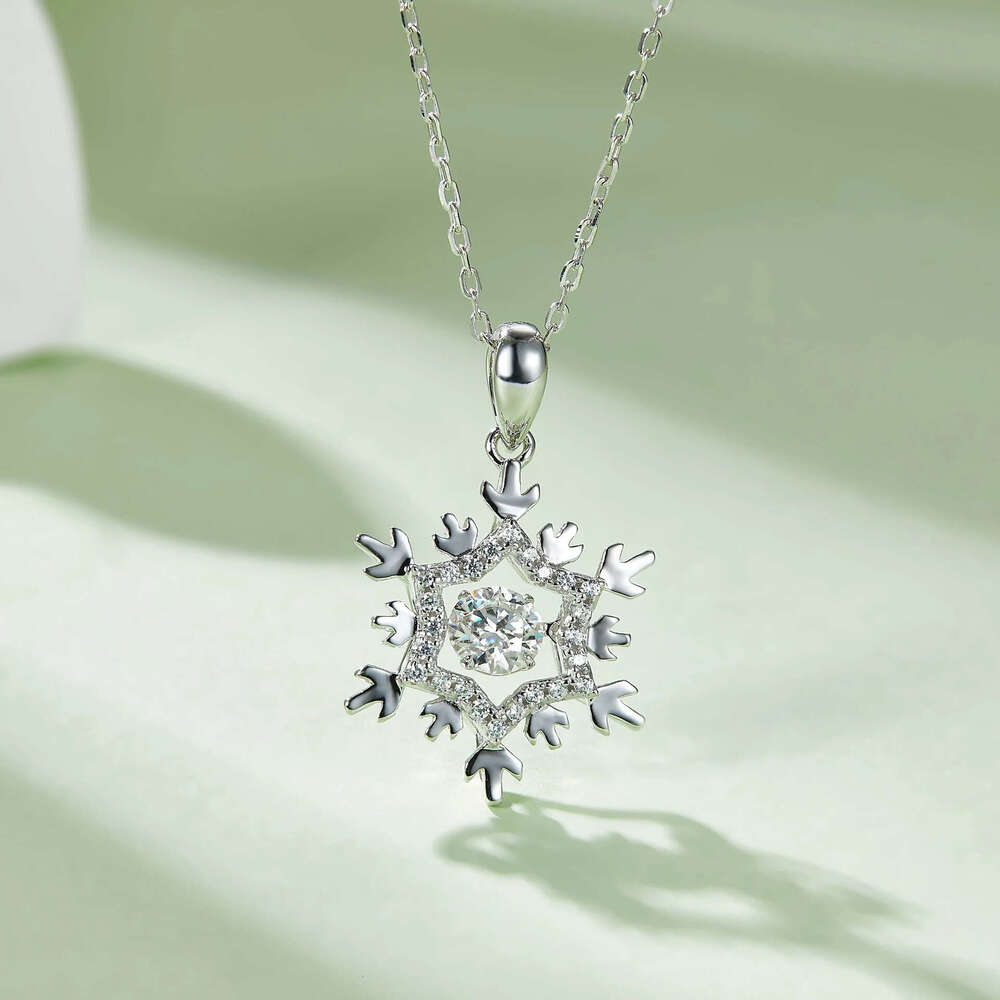 S925 Sterling Silver Snowflake Pendant Necklace for Women Korean Style Elegant Simple Collarbone Chain Christmas Gift Jewelry