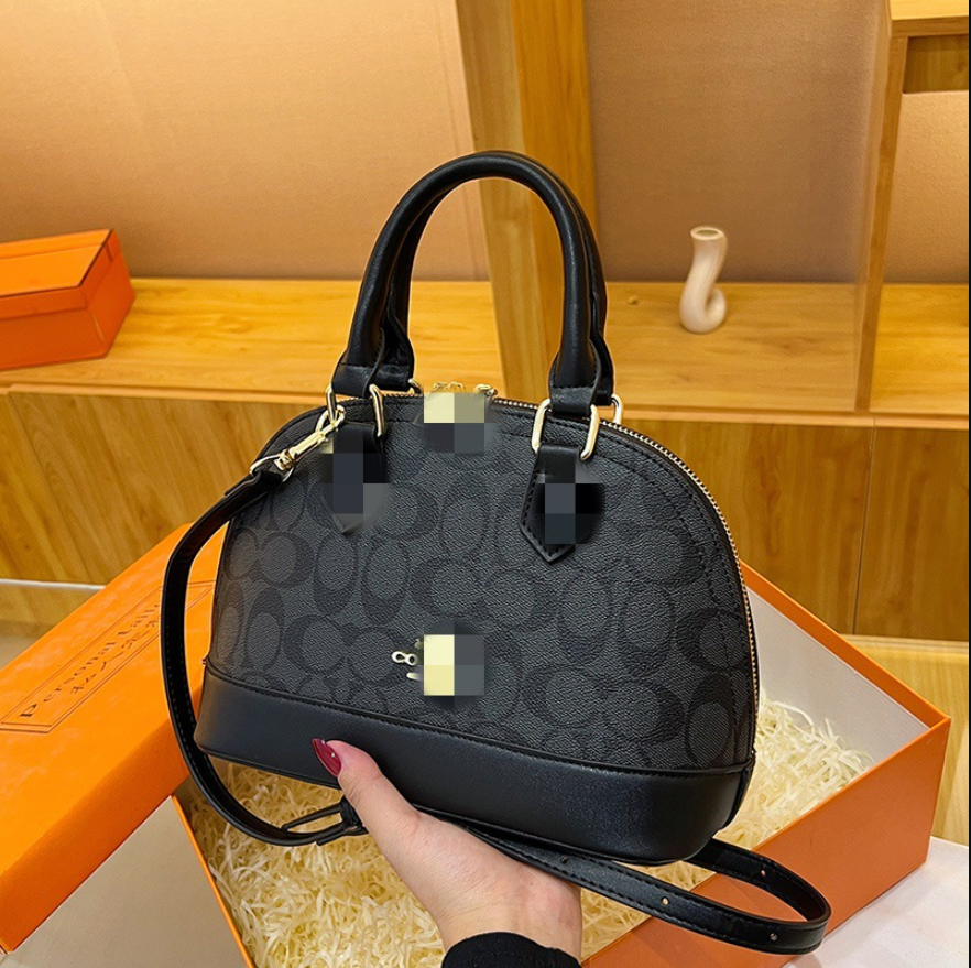 designer Cosmetic Bag Toiletry Pouch Makeup Bag Cases Women large shoulder purse woman handbag crossbody strap Travel bags Clutch Handbags Purses Wallets P0OA