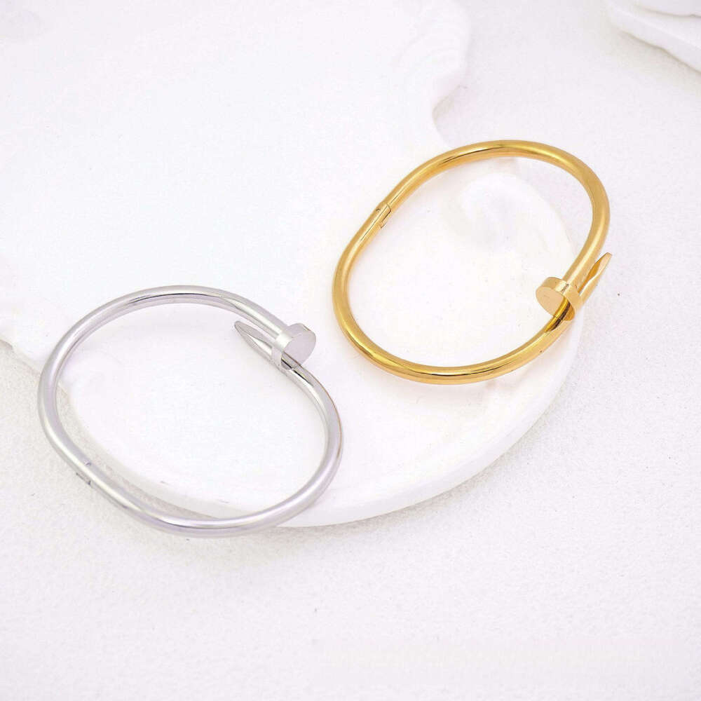 Bracelet for Women 18K Gold Round Smooth Snap Button Hot Selling European American Trendy Fashion Ins High-End Versatile Jewelry