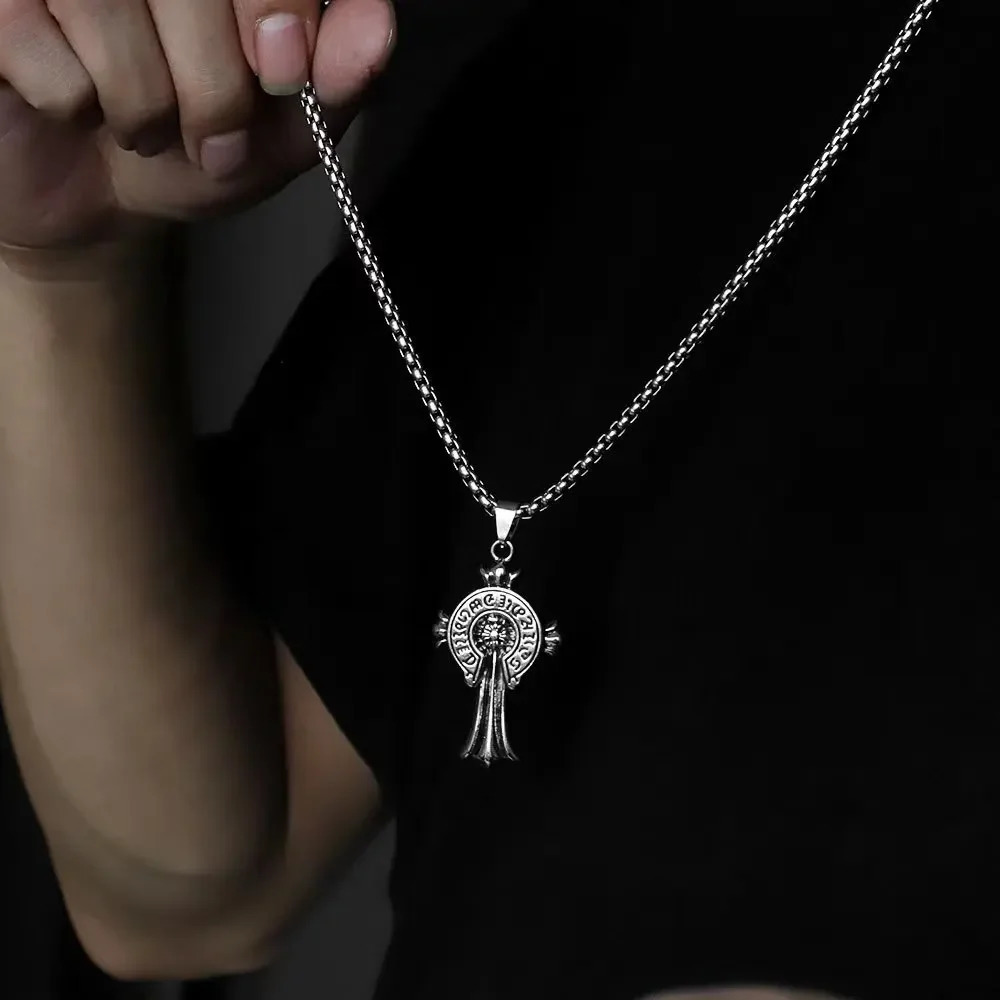 American Style Mens Cross Pendant Necklace High Street Fashion Sweater Chain Vintage Unique n Jewelry Accessory 251230