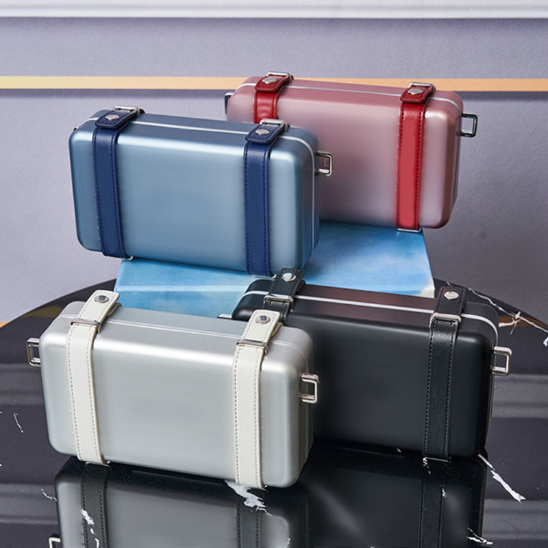 RMW Luxury Designer Brand Unisex Crossbody Bag New Summer Collection Material High-end Stylish Travel Shoulder Bag Multi colored aluminum