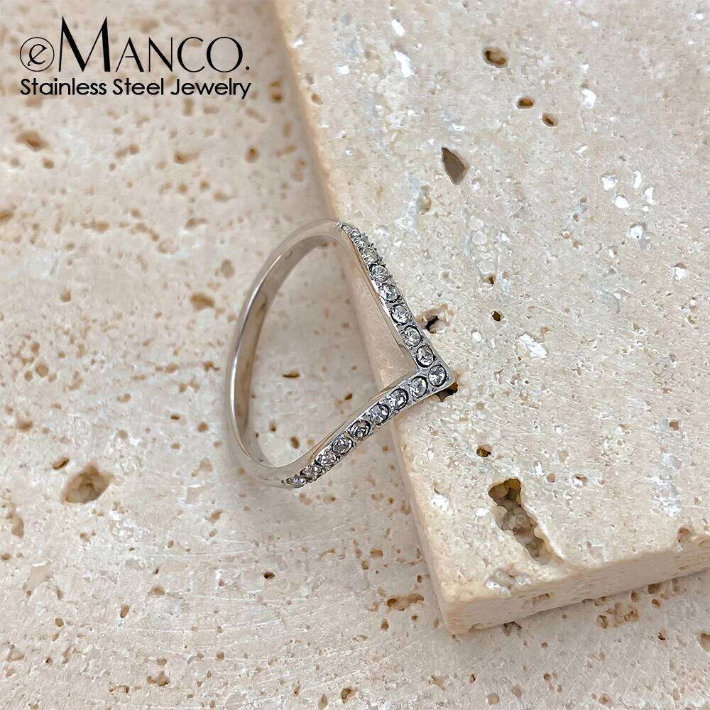 eManco V Shape Inlaid Rhinestone For Women Love Ring Titanium Steel Jewelry Mother's day Gift Wholesale 48-Hour Shipping