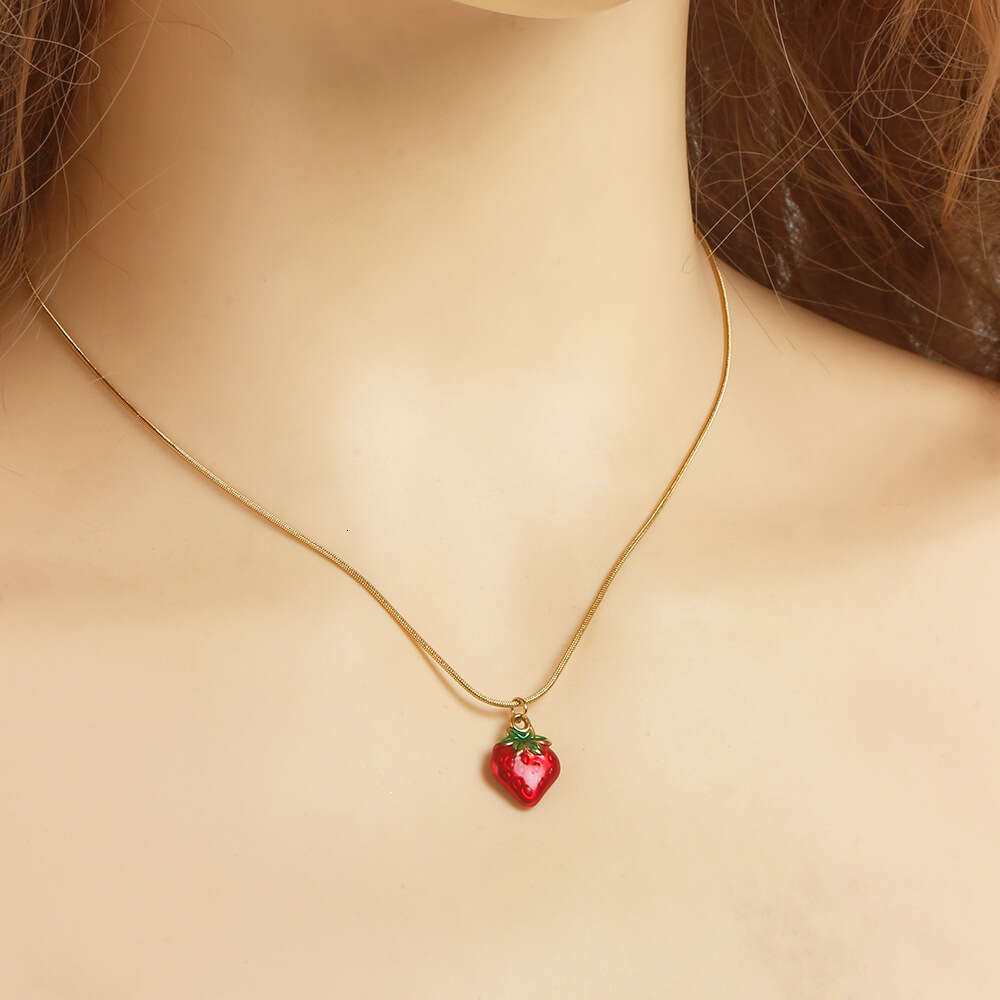 Cross-Border Jewelry Apple Cherry Pendant Necklace Stainless Steel Accessories for Women Light Luxury Niche High-End Feel Wholesale