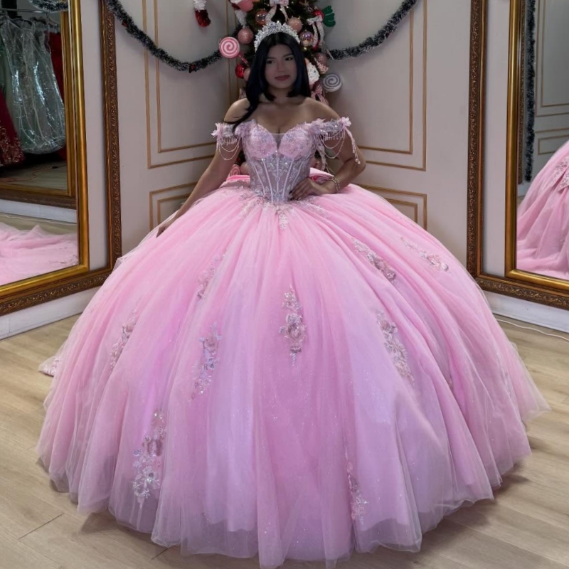 Pink Quinceanera Dresses Off Shoulder Ball Gown Sweet 16 Dress Applique Lacee Beading Crystal Bow Tull Birthday Party Vestidos 15 De Anos