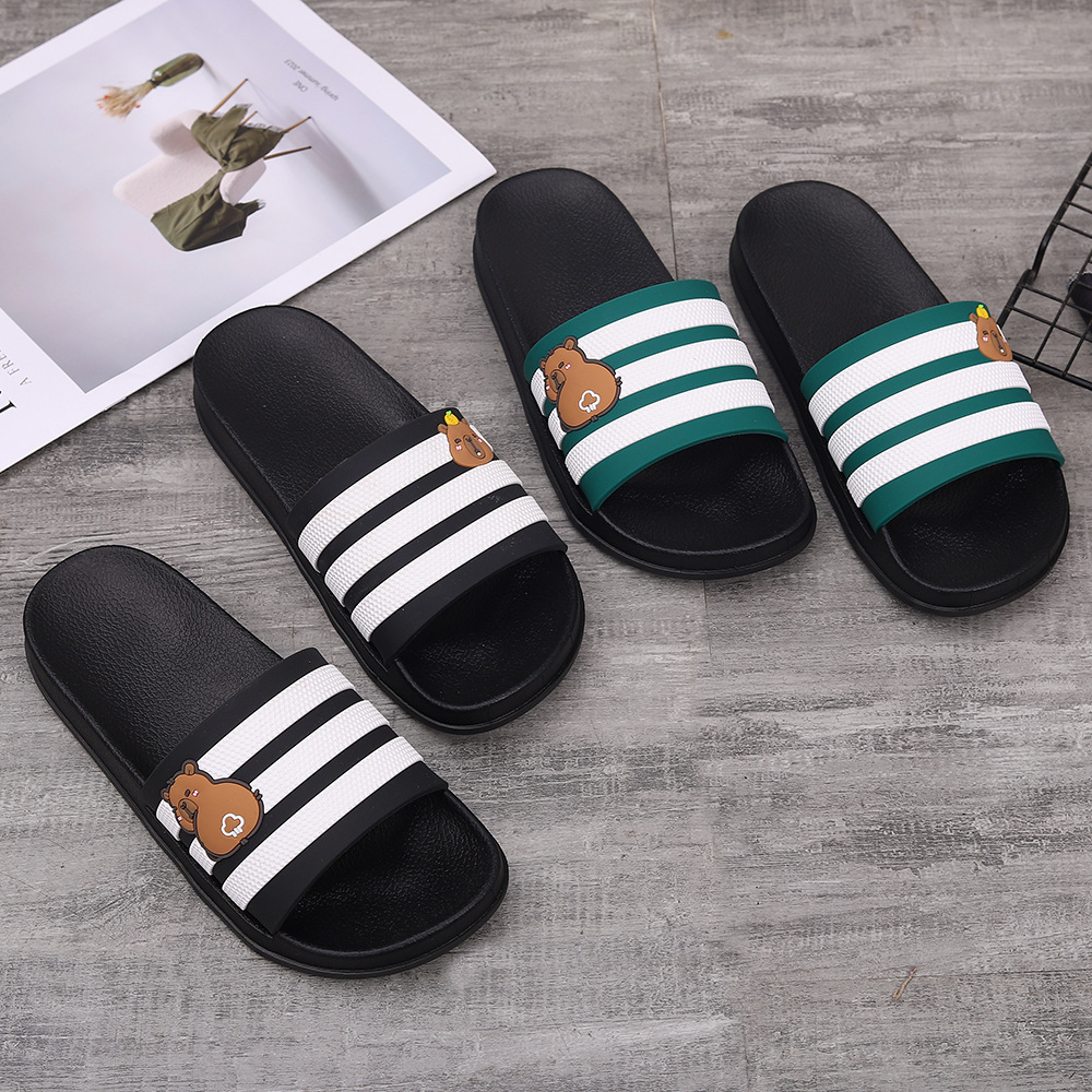 Hot Free shipping designer slippers for womens flat slippers black red green Fashionable and versatile outdoor beach slippers