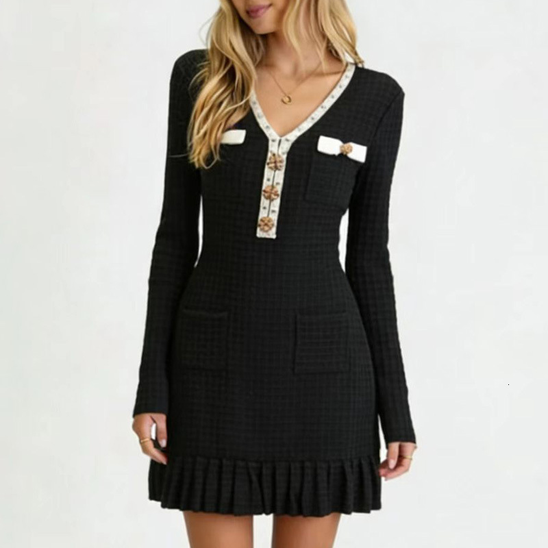 European And American Style Long-sleeved Ruffled Dress With Color-matched V-neck And Fitted Knitted Short Skirt Suitable For Ladies To Wear In Autumn 