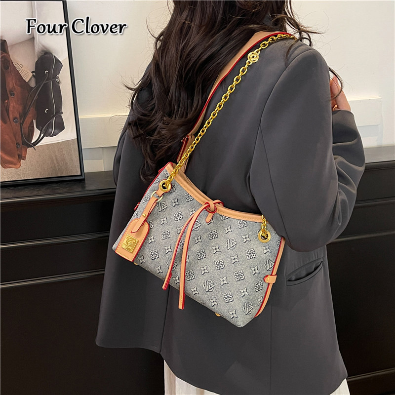 New women's printed tote bag, fashionable retro shoulder bag, large-capacity crossbody bag, luxury handbag, high-quality luxurious bucket bag and