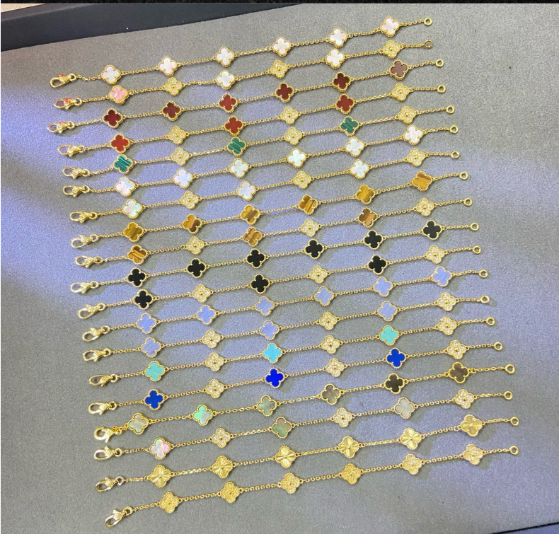 High-version bracelet mini small slim flower four-leaf clover bracelet mini six-flower natural carnelian black agate thick gold electroplating