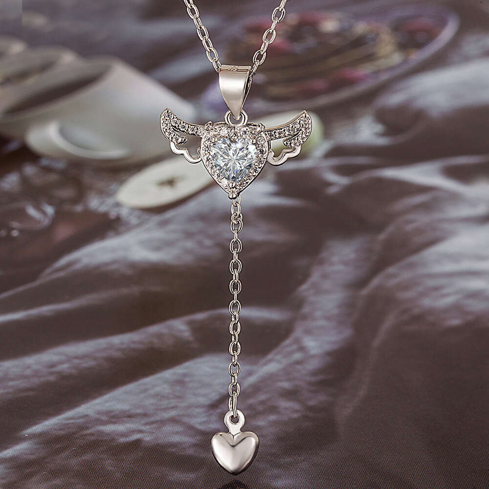 Women's Light Luxury Cupid Heart Necklace Zircon Inlaid Angel Wings Pendant European American Fashion Collarbone Chain Festival Jewelry