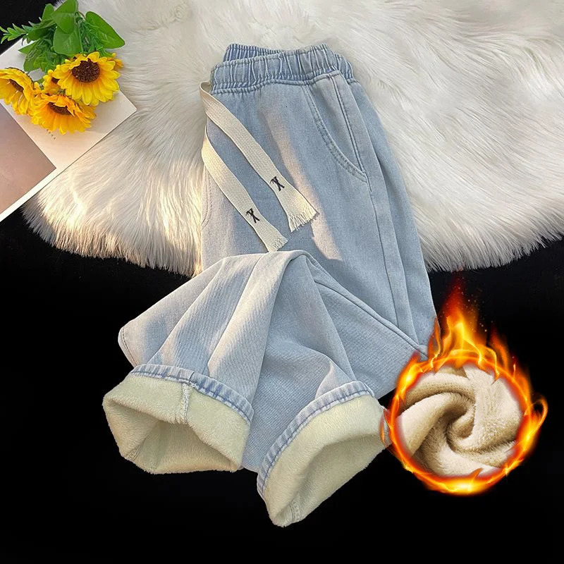 Thick Winter Straight Mens Jeans Fleece Warm Loose Plush Trousers Fashion Casual Wideleg Denim Pants Male 251226
