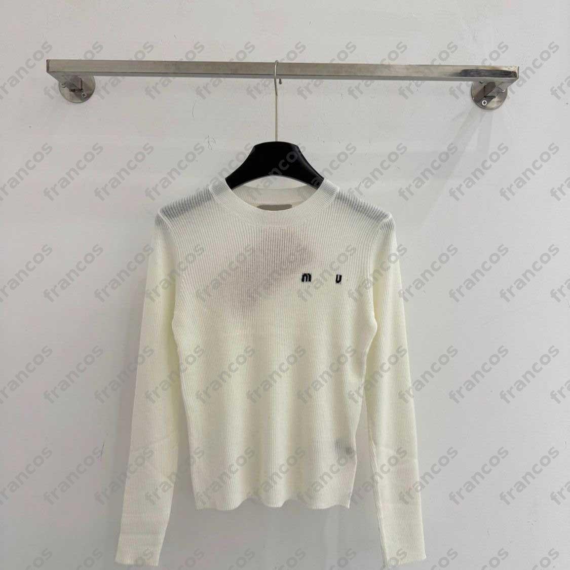 Womens Designer Long Sleeve Shirt Luxury T-Shirt For Women Slim Base Tee Brand Knit Sweater Teeshirt Pullover Letter Shirts Tops Clothes Clothing DZD2601042