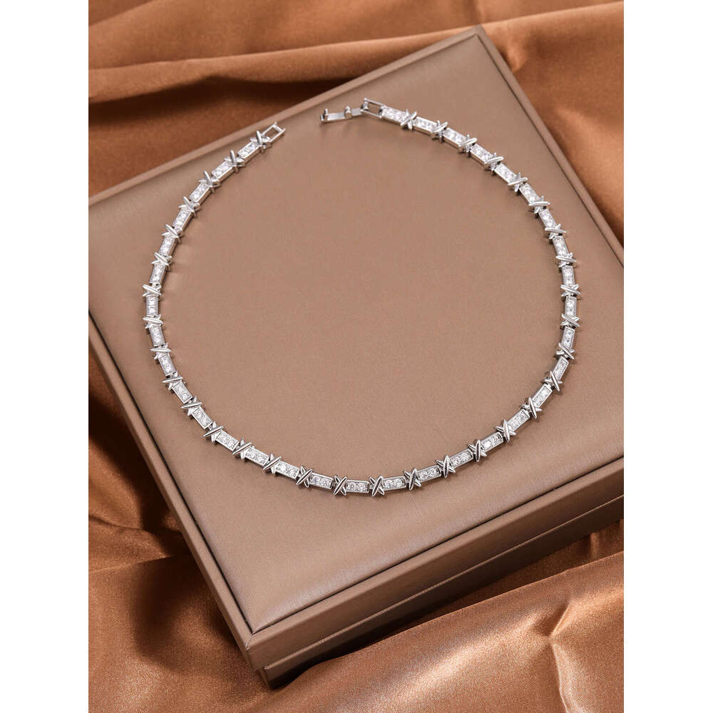 T Brand Light Luxury Inlaid Zircon Full Diamond Necklace Set Design Sense Gold and Silver Color Block Letter X Collarbone Chain