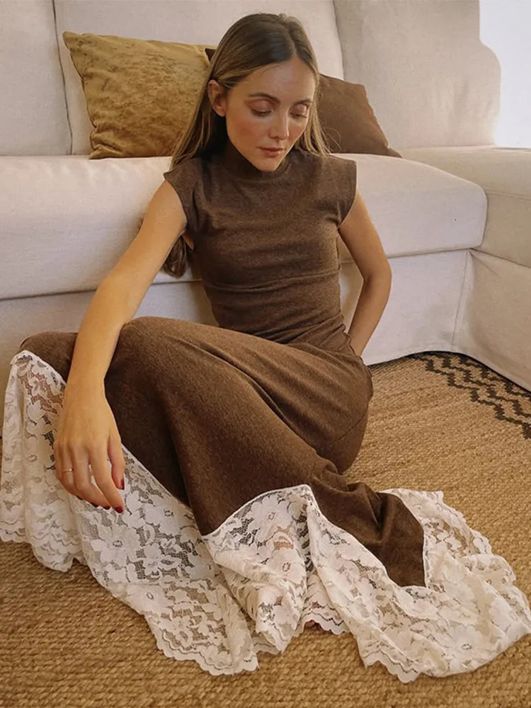 Elegant Lace Patchwork Maxi Dress For Women Fashion High Neck Sleeveless Asymmetrical Hem Long Dress Lady 2026 Chic Party Robes 251225