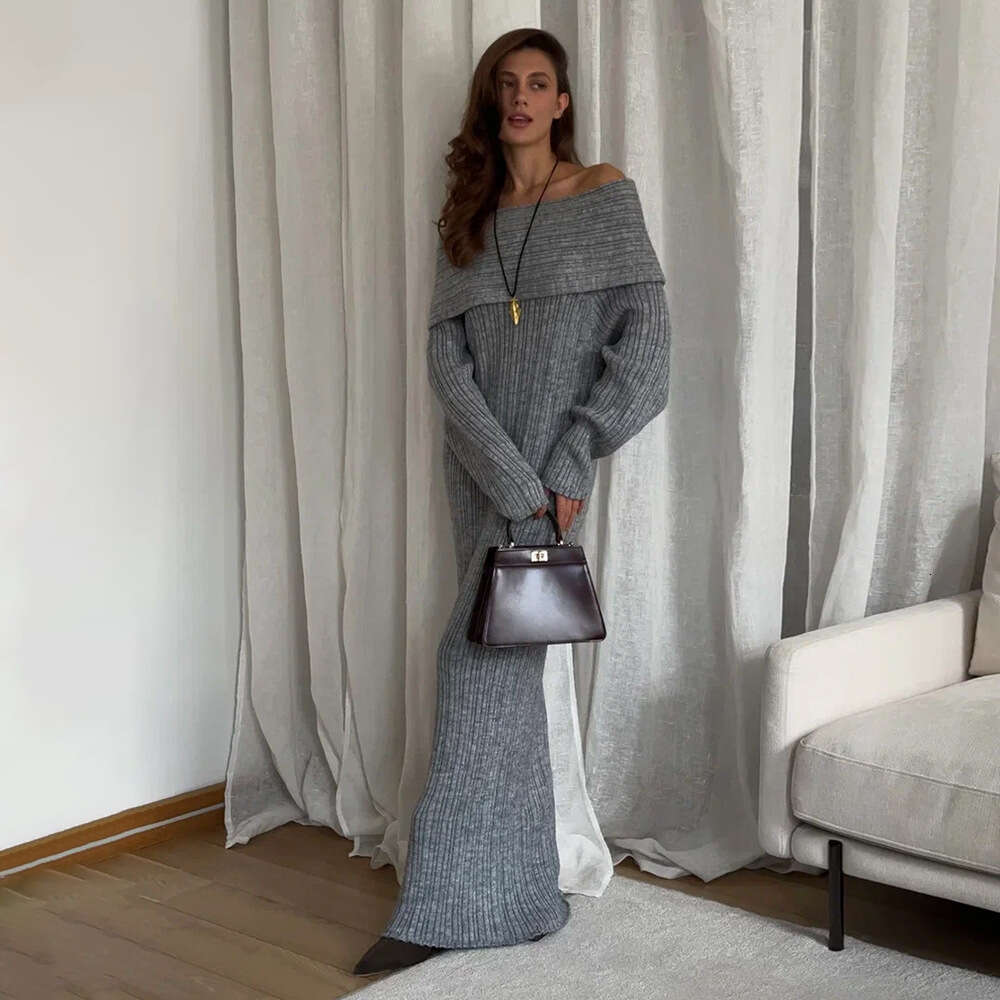 Long Sleeve 2026 Spring Design Winter New Off-Shoulder Bodycon Knitted Dress for Women