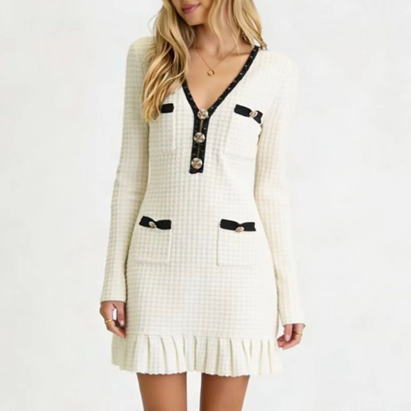 European And American Style Long-sleeved Ruffled Dress With Color-matched V-neck And Fitted Knitted Short Skirt Suitable For Ladies To Wear In Autumn 