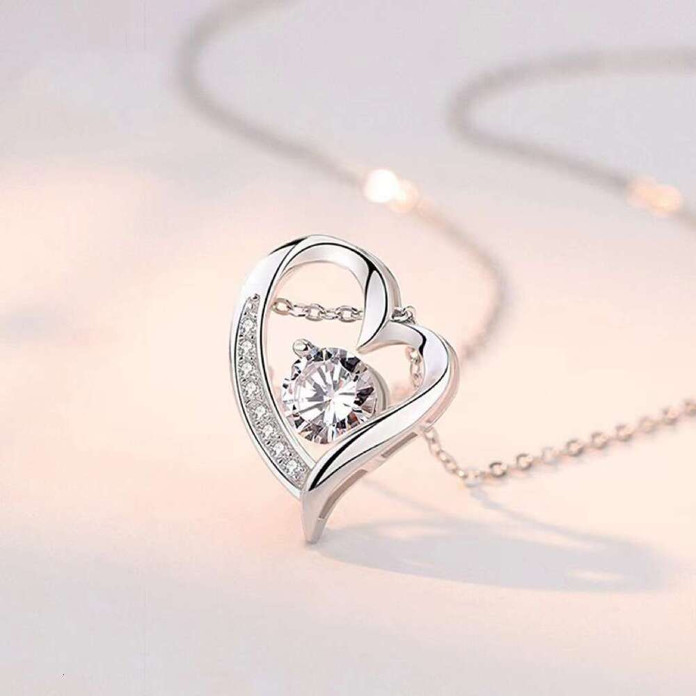 S925 Sterling Silver Heart-Shaped Necklace for Women Korean Mori-Style Simple Versatile Collarbone Chain Kuaishou Same Style