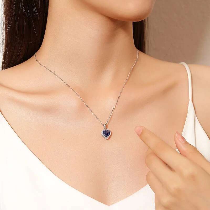 Women's S925 Silver Heart of the Sea Collarbone High Carbon Diamond Blue Heart Pendant High-End Festival Gift Jewelry