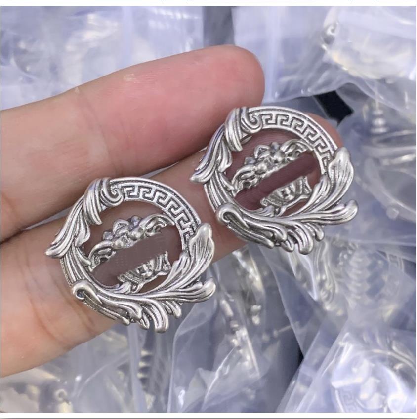 New Gold Color Oval Hollow Out Metal Hoop Earrings for Women Girls Vintege Ethnic Style Charm Jewelry Birthday Gifts Supply KKL654