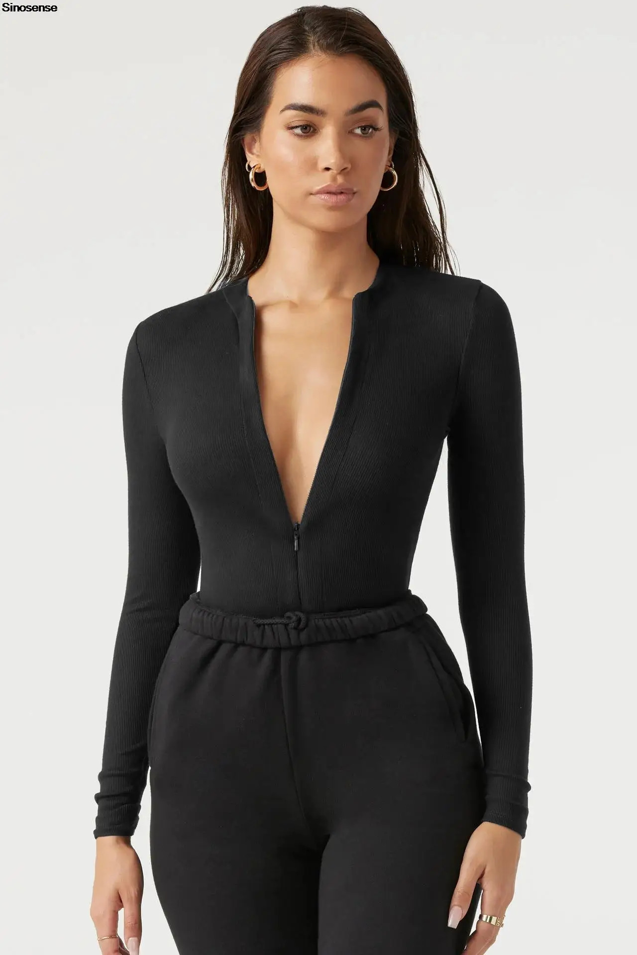 Women Long Sleeve Bodysuit Zip Front Going Out Tops T Shirts Sexy Deep V Neck Ribbed Leotard Top 251231