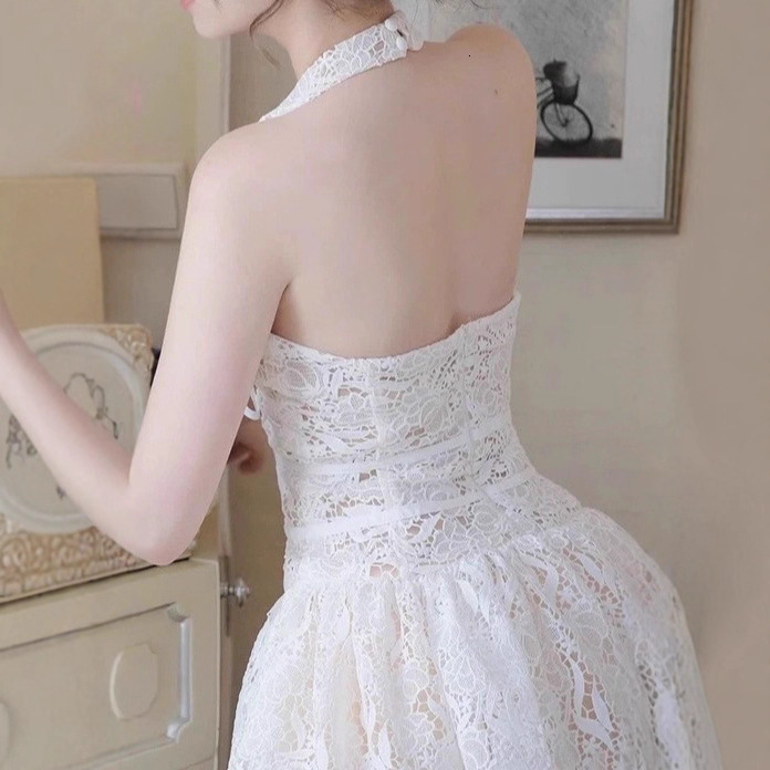 Urban Sexy Lady's Dress In French Style With A Sexy Deep V-neck And Bow Lace Crochet Embroidery. High-end And Elegant Backless Dress For Ladies S