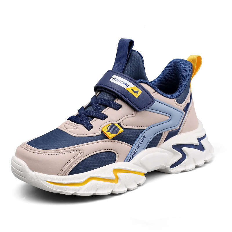 2025 New Boys' Sports for Older Children Students Breathable Mesh Dad Running Shoes Trendy