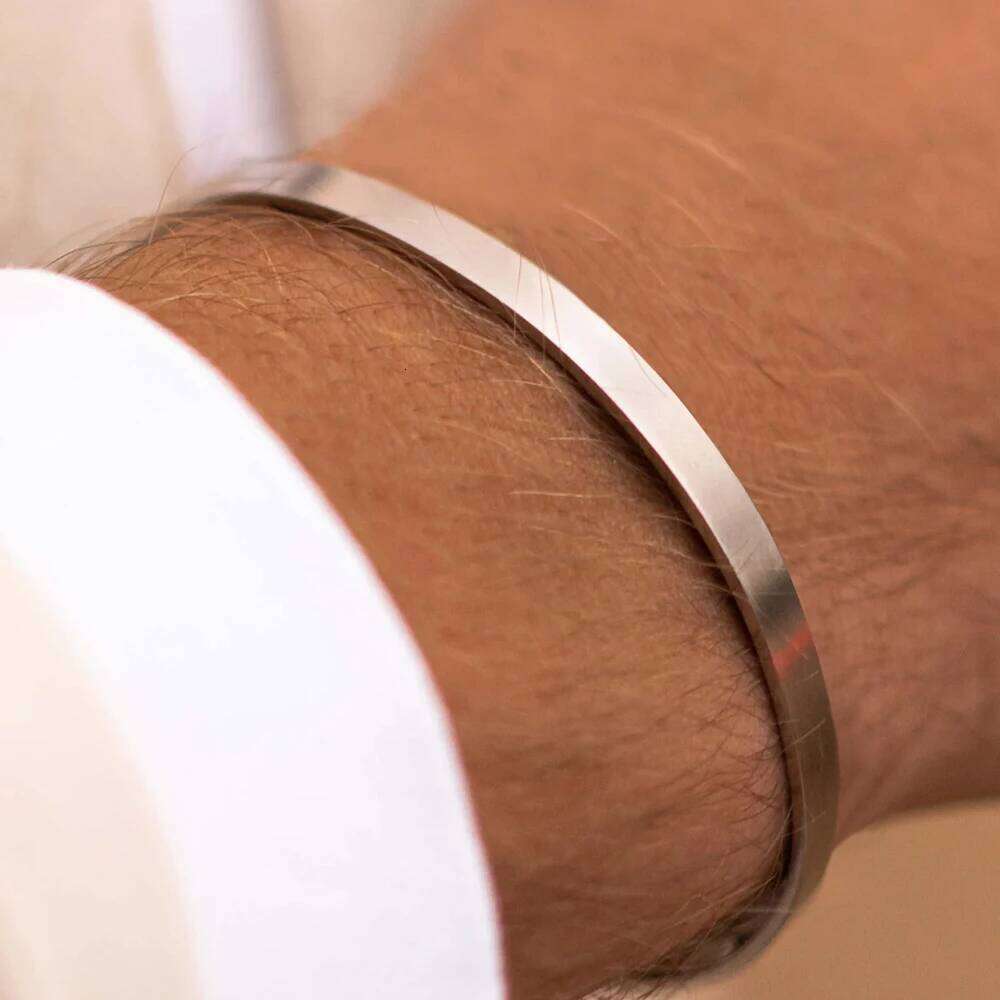eManco Men's Light Luxury Premium Feeling Skeleton Bracelet Stainless Steel Minimalist Unisize Cuff Factory Outlet