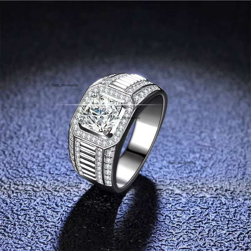 1ct laboratory created a 925 sterling silver for men, men's wedding with D VVS VVS Moissanite CZ stone ring