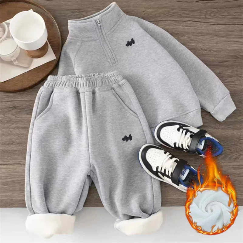 Childrens Padded Suit Boys Thermal Set Girls Fleece Sweatshirt Pants 2Pcs Winter Warm Sports Outfits Kids Autumn Casual Clothes 251230