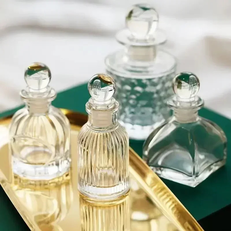 French Rhombus Relief Perfume Bottle Simple Crystal Glass Bottles Aroma Essence Storage Vintage Bottle Dresser Ornament 251230