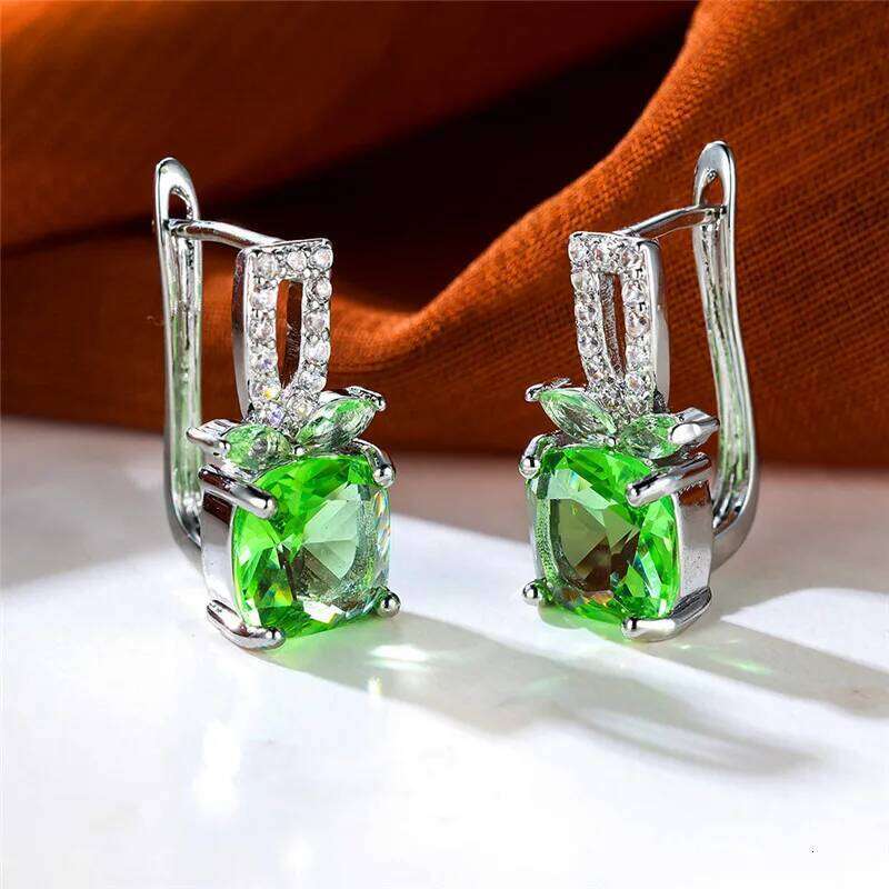 Luxury Female Apple Green Zircon Stone Clip Earrings Charm Silver Color Wedding Jewelry For Women