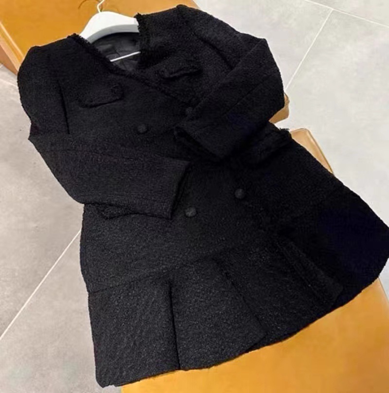 2023 Autumn Winter New Tweed Frayed Edge Patchwork Fake Two-Piece V-Neck Long Sleeve Dress