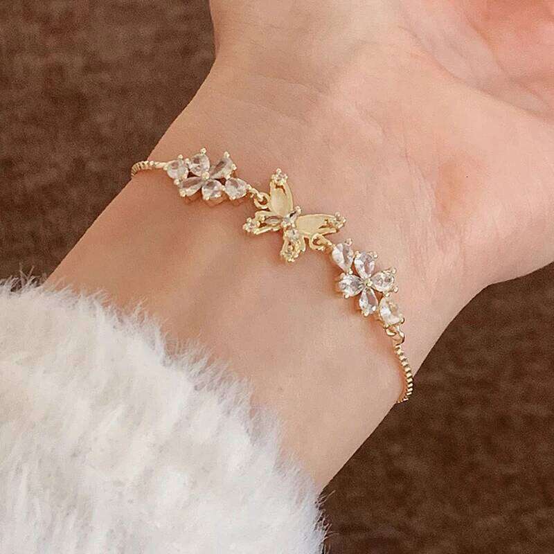 Tibetan Silver Cat's Eye Zircon Butterfly Flower Charm Bracelet for Women Cute Insect Plant Fashion Jewelry Accessories