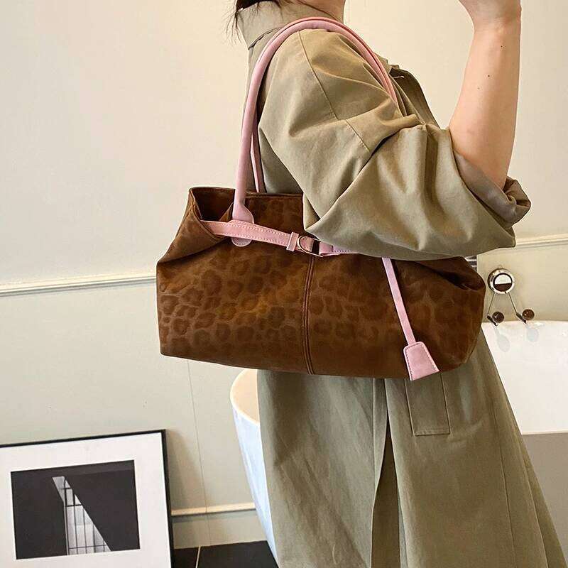 Sewing Thread Leopard Print Shoulder Large Capacity Hasp Sense Of Luxury Tote Bags For Women 2026 Youth Hot Sale