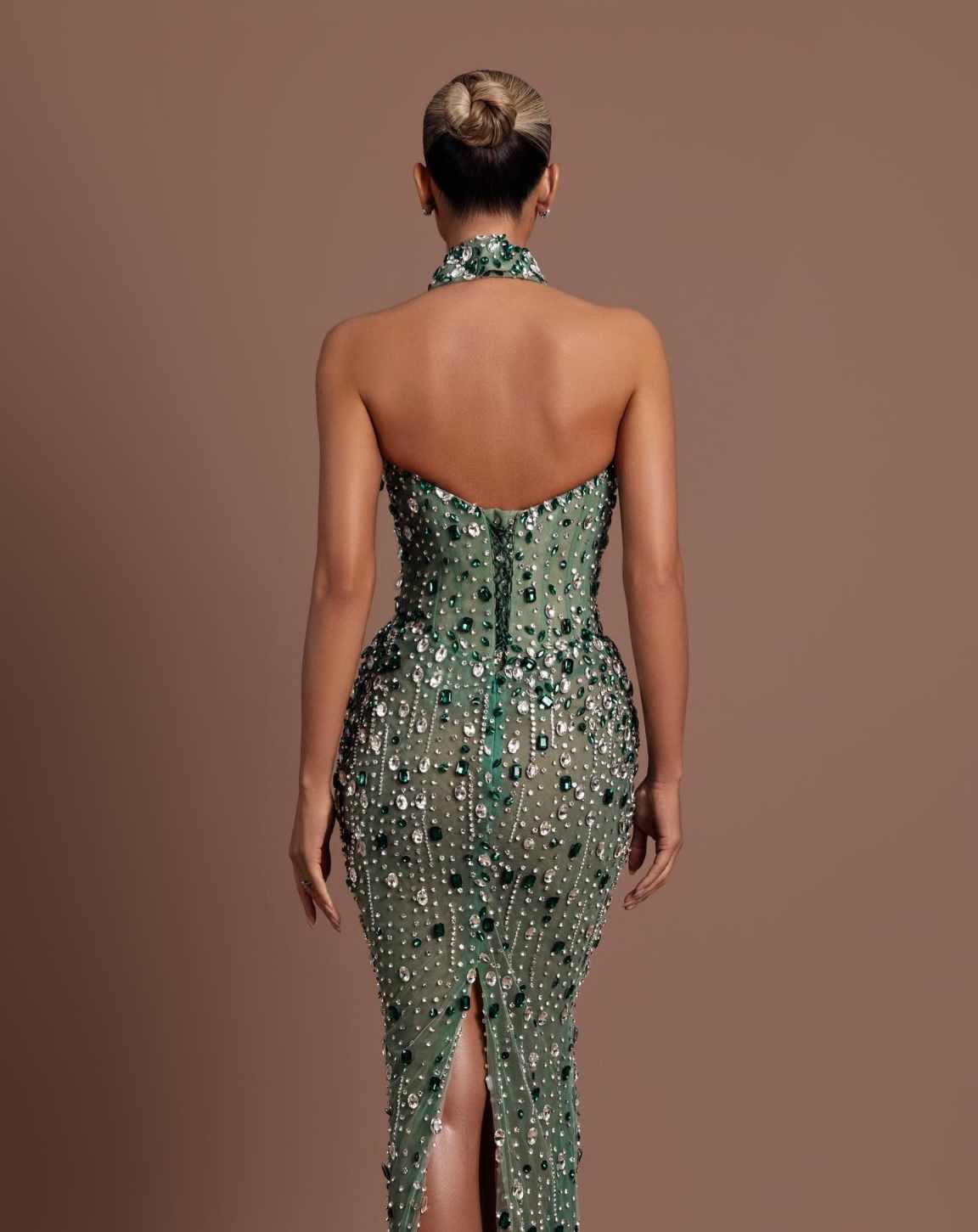 Exquisite Crystal Beaded Mermaid Prom Gown Sexy Strapless Sleeveless Evening Dresses Back Slit Rhinestone Customized Party Dress