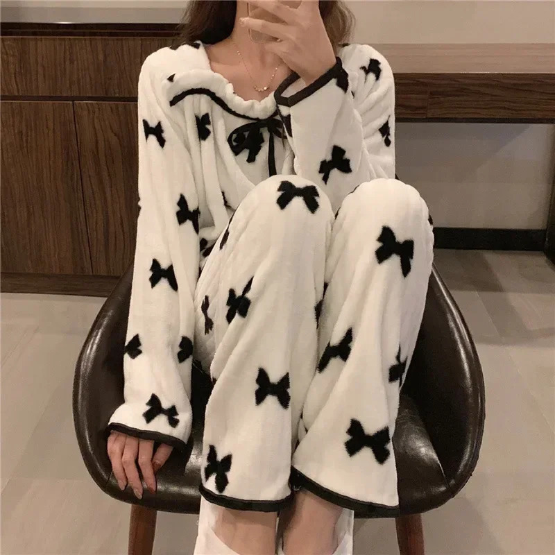 Thickened Coral Fleece Pajamas Autumn Winter Home Clothes Long Sleeve Pants Comfortable Breathable Sleepwear 251231