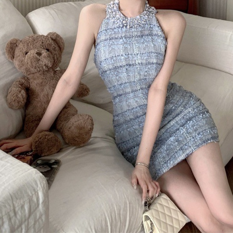 Fashionable Urban Sexy Luxurious Design Women's Dress With Checkered Pattern Off-shoulder Halter Style Beaded Small Flowers Heavy-weight A-shaped