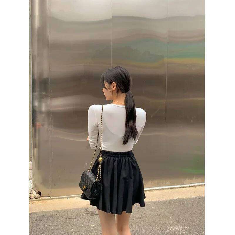 Women's autumn and winter casual long sleeved round neck T-shirt, slim fit versatile daily solid color top 2025