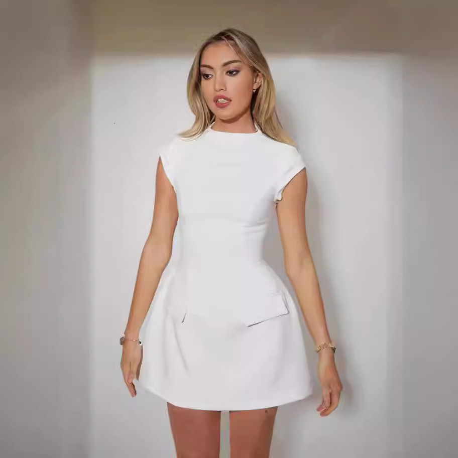 2026 Spring/summer New Urban Sexy Women's Dress In New European And American Style - Solid Color Round Neck With Pockets - Waist-slimming Dress