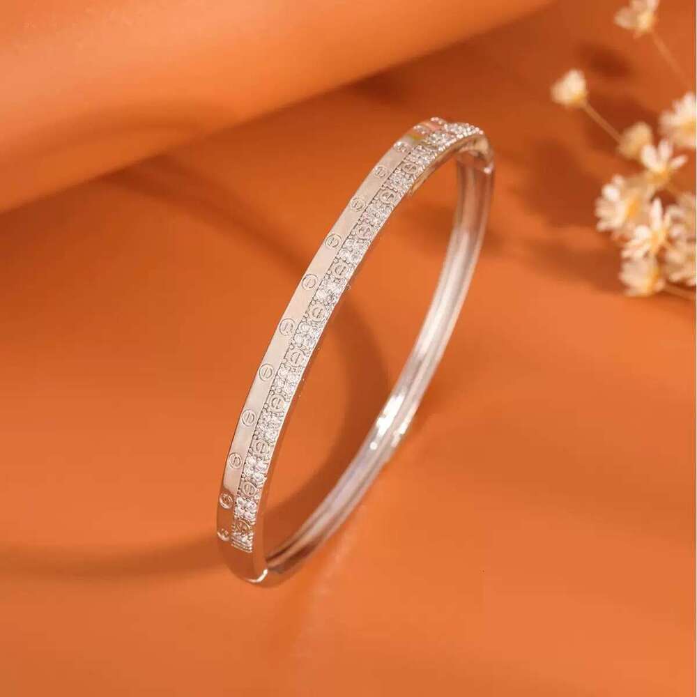 2026 Zircon Bracelet for Women High-End Luxury Simple Bracelet Copper Plated with 18K Elegant Fashion Designer Jewelry Brand niche design jewelry