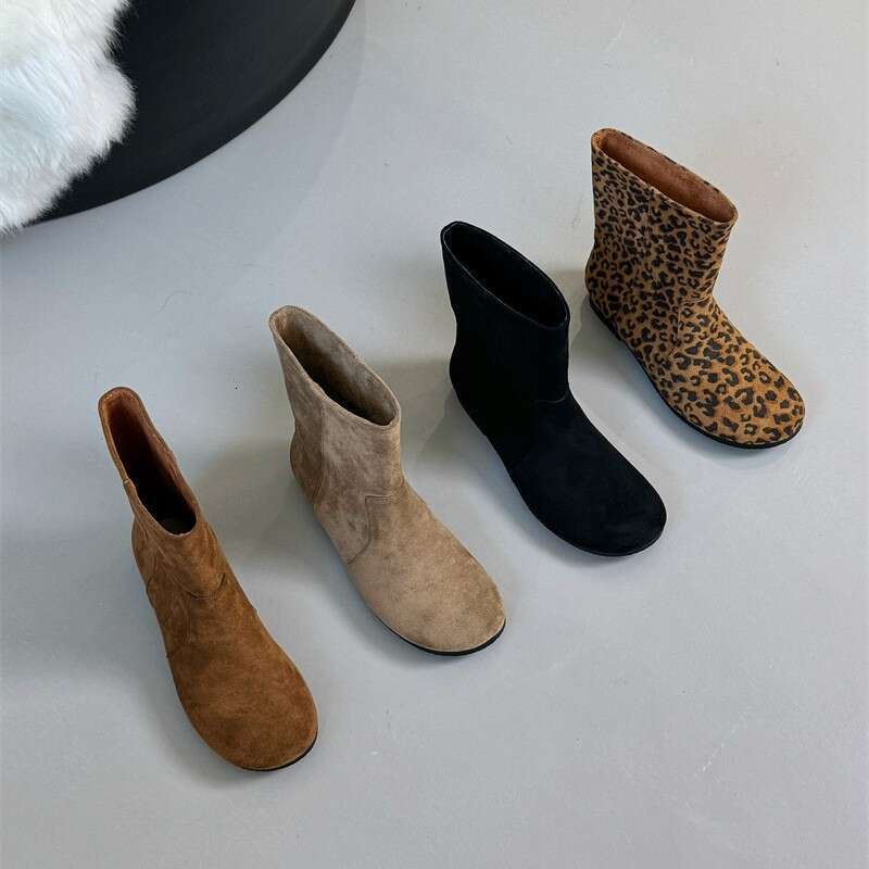 Lazy Style Pile Vintage Western Cowboy 2026 New Autumn Fashion Leopard Print Boken Short Boots for Women