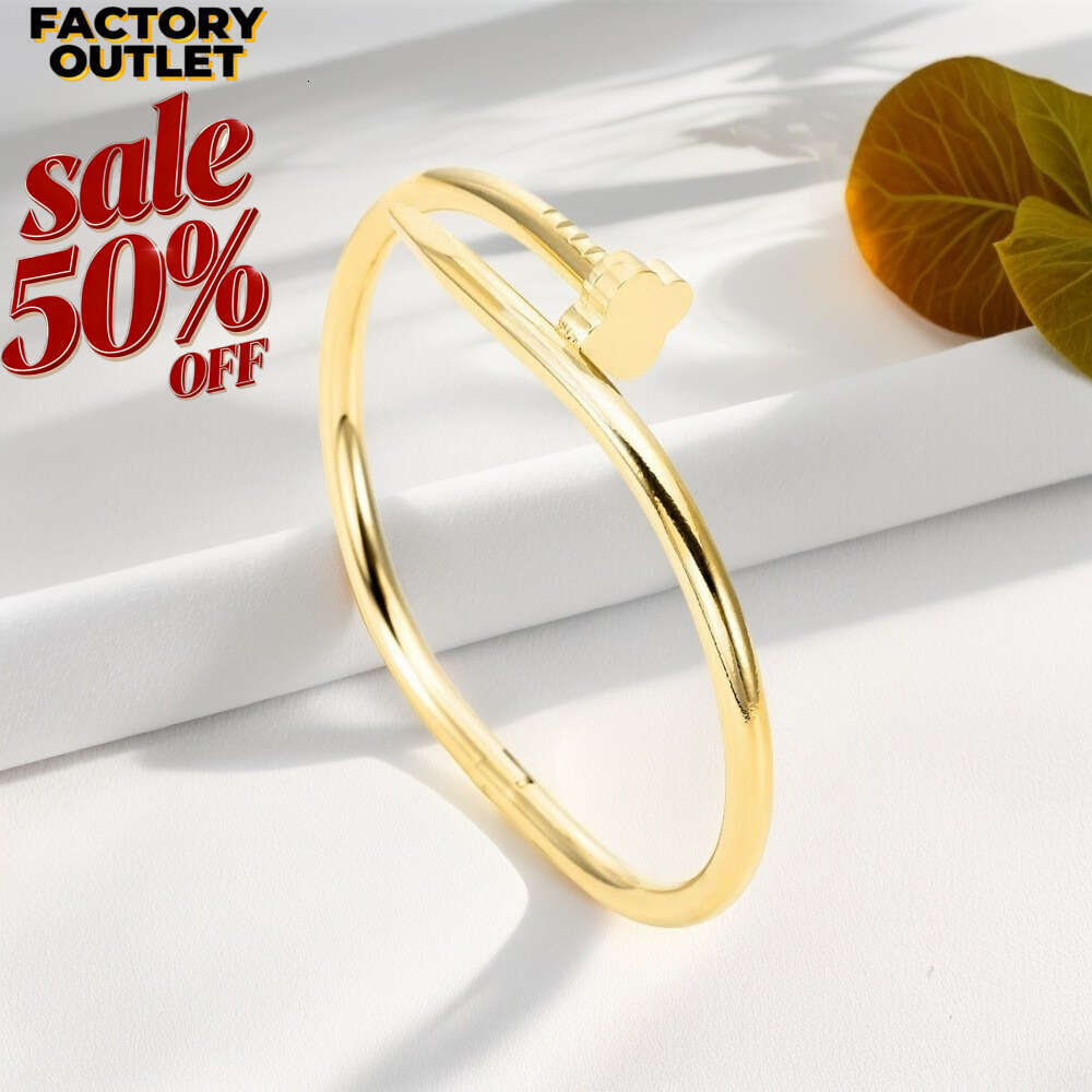 Women's Bangle European and American Nail High-End Non-Fading Versatile Four-Leaf Flower Bracelet Exquisite Titanium Steel Jewelry