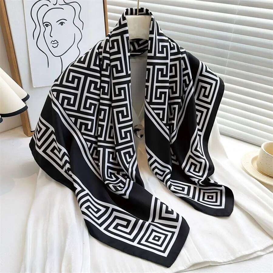 New Fashion Printing 90*90Cm Women Scarf Satin Twill Square Big Shawl Elegant Headscarf Beach Sun Protection Bandana